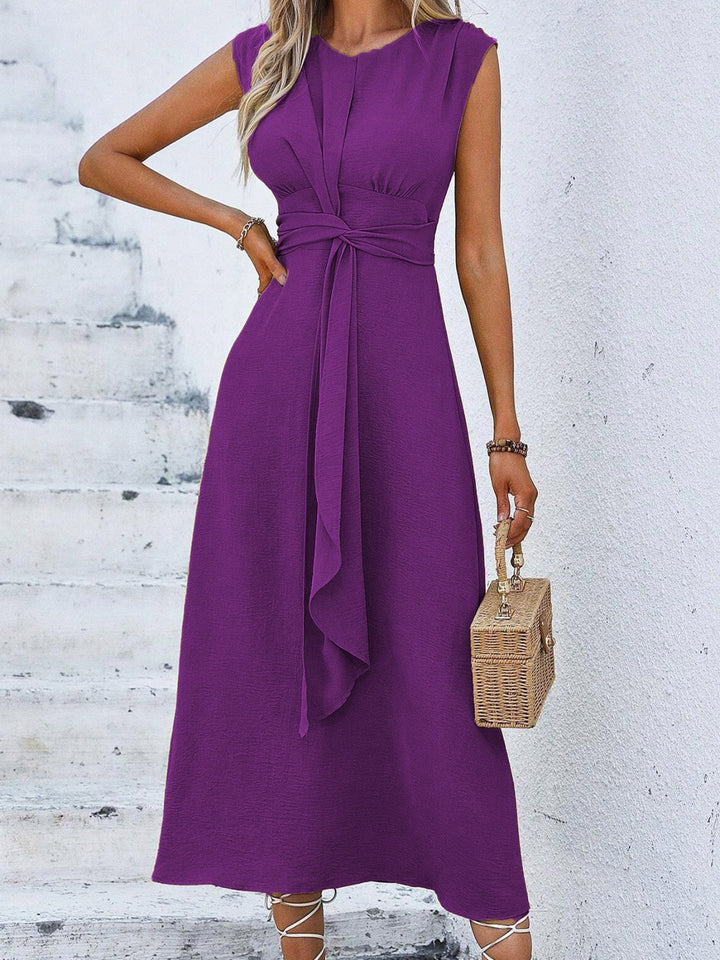 Eva | Vestito elegante senza maniche con cintura regolabile