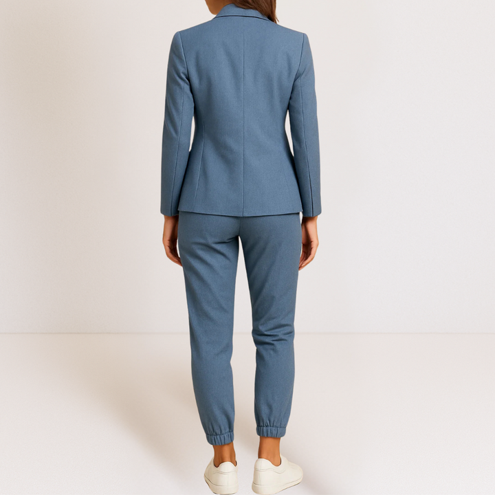 Beatrice | Eleganza moderna in un completo comodo