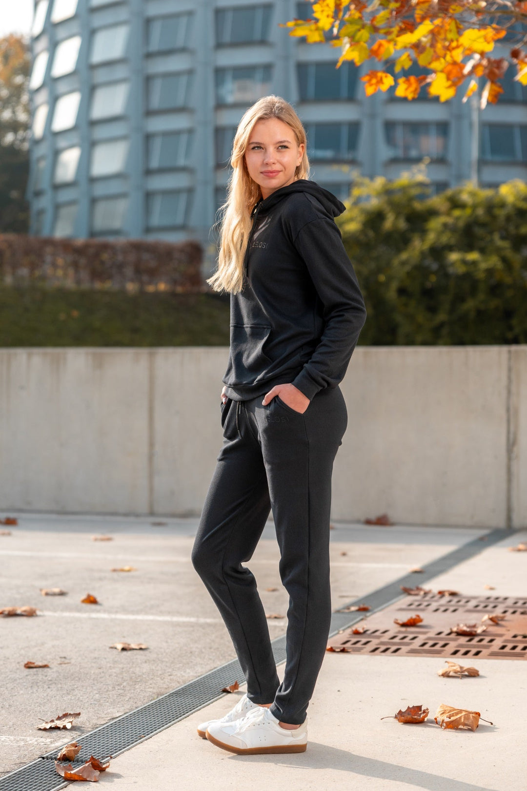 Felpa con il cappuccio Supercomfort Monaleo