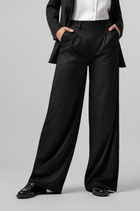 Pantaloni ChicLine Lina