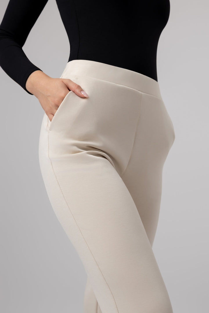 Pantaloni ChicLine Zala