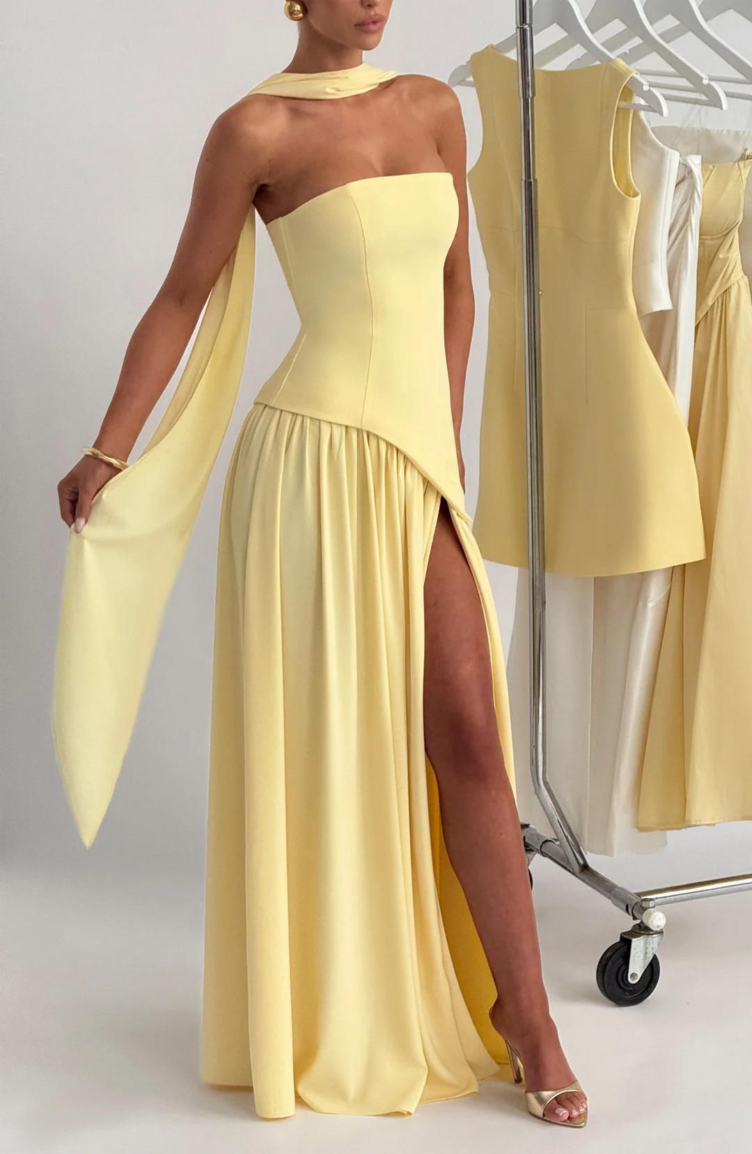 MARIEU | Maxi abito di design.